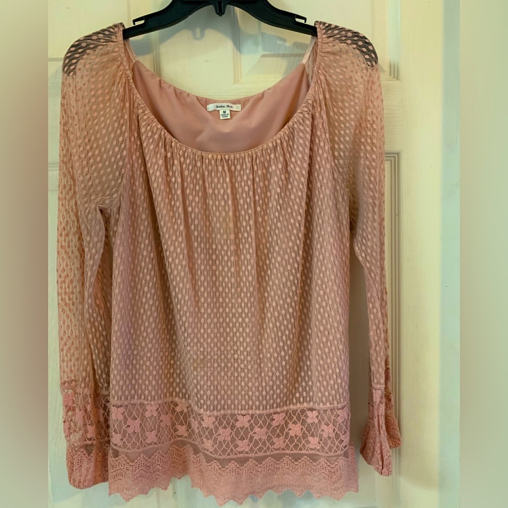 SOPHIE MAX  Women’s casual or work blouse.
